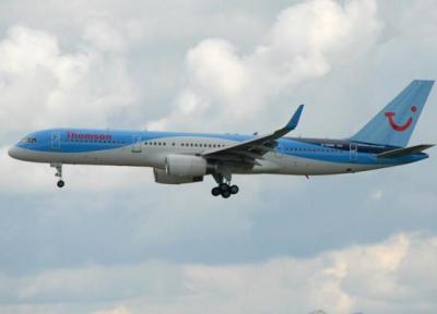 تصاویری از مقابله هیجان انگیز خلبان با باد مخالف شدید ، چالش های بوئینگ 757 در فرودگاه کریستیانو رونالدو!