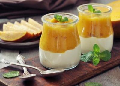 طرز تهیه 2 دسر خوشمزه و مجلسی با انبه؛ پودینگ انبه و پاناکوتای انبه